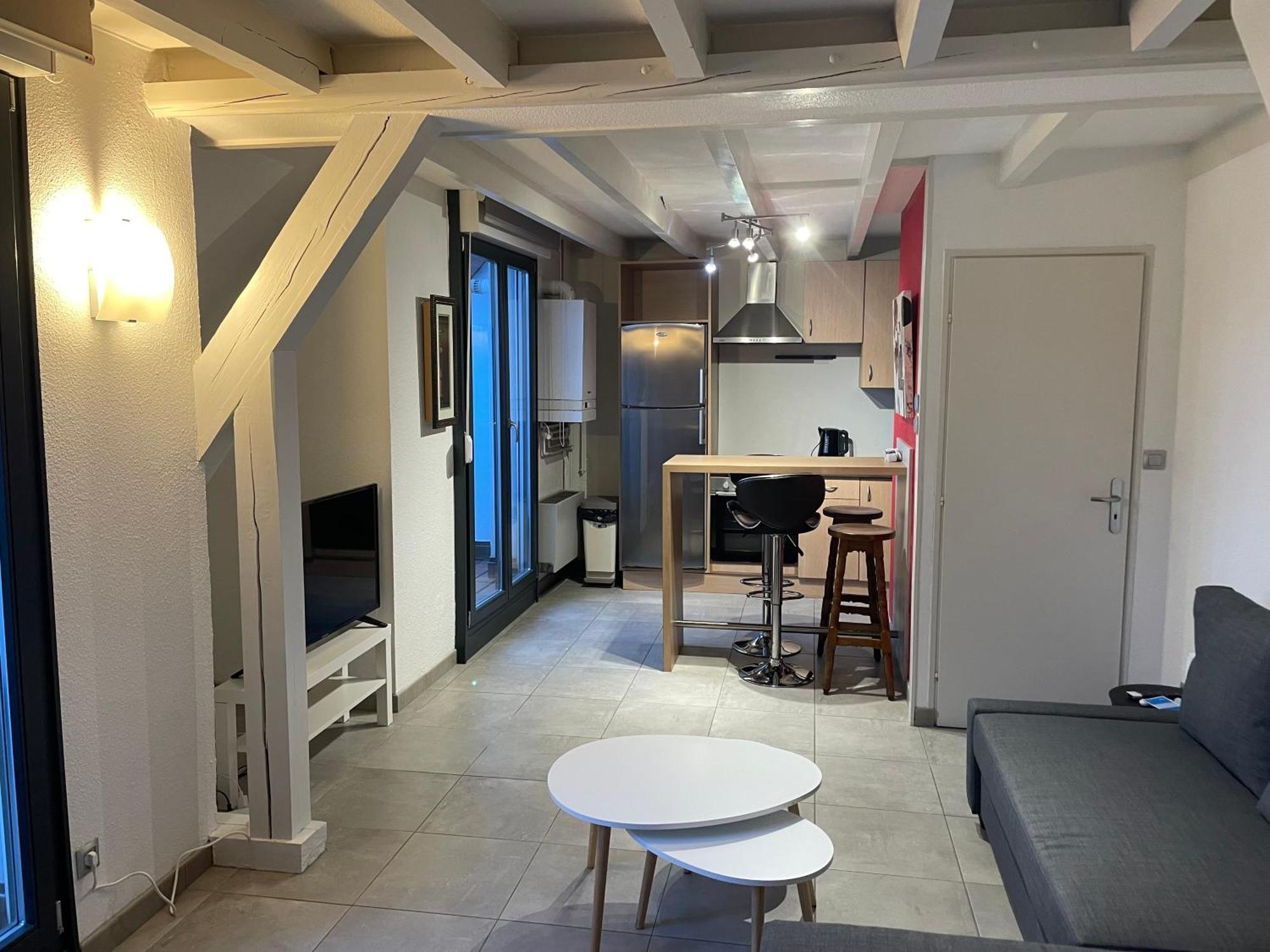Fathala - Appartement Lumineux En Dernier Etage - Face A La Gare Routiere Sarrebourg Zewnętrze zdjęcie